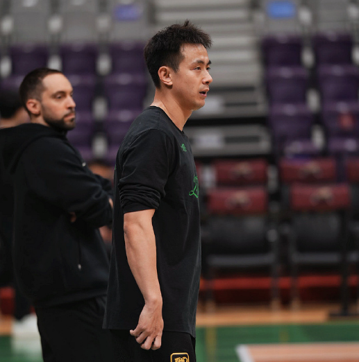 世界杯手机直播-辽篮官宣：赵继伟通过体测 伤停13场后有望对阵青岛迎首秀