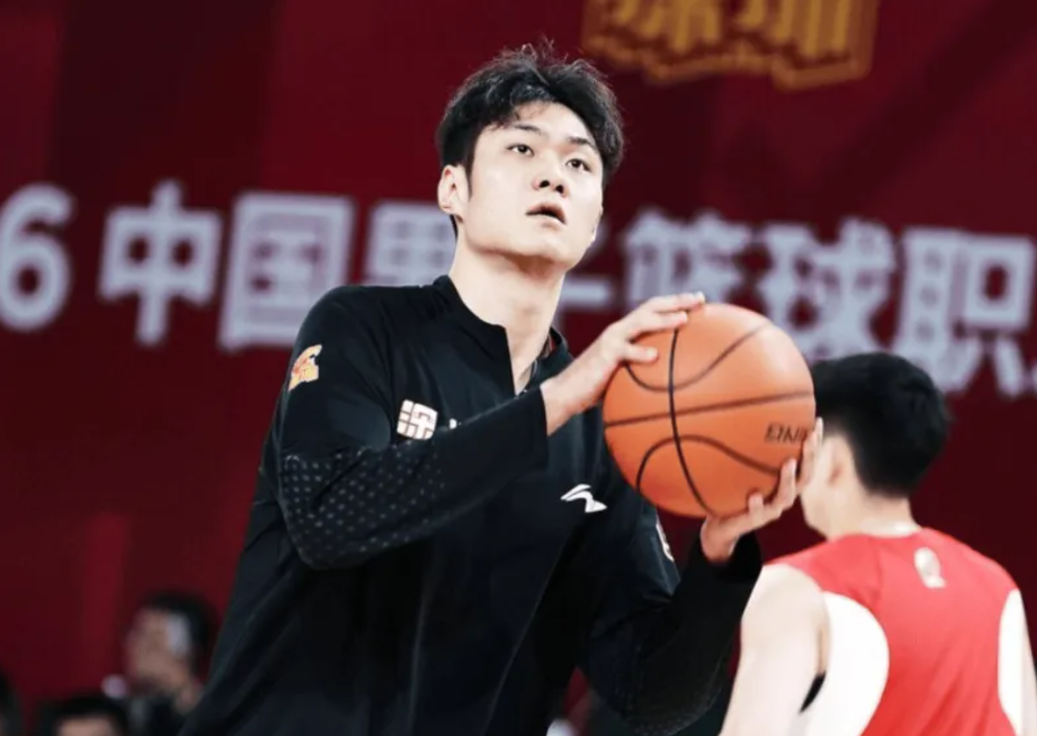 世界杯高清观看-深圳队锋线小将感恩杜锋：杜导水平CBA顶尖，教练会了我很多