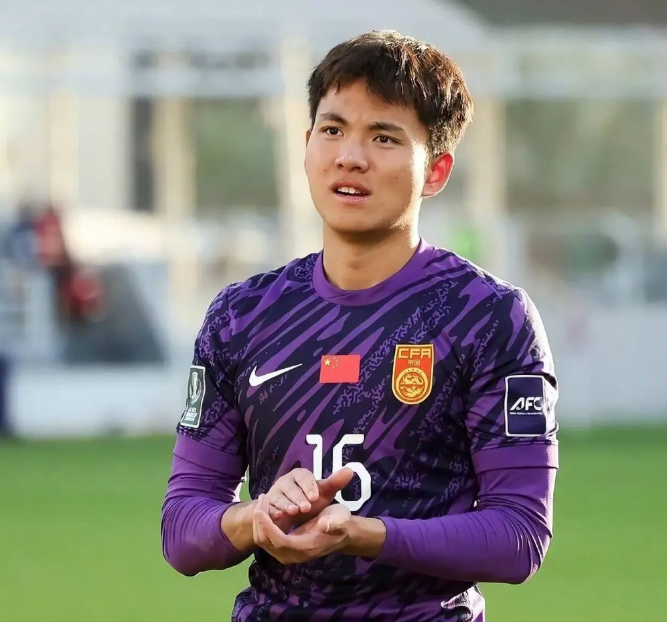 世界杯官网入口-U23国足加油！李昊加油！决赛23点对阵日本，安东尼奥将派何阵容